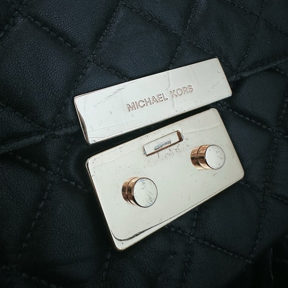 Michael Kors Purse - Picture 4 of 5